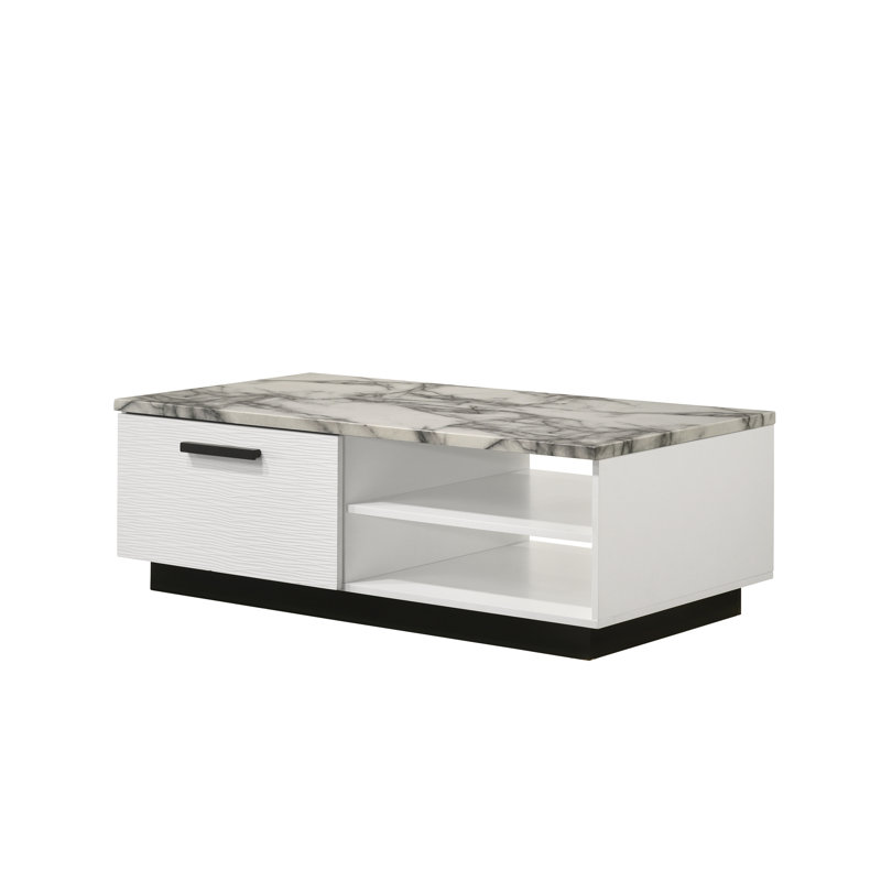 Table basse blanche avec plateau en faux marbre Matilda