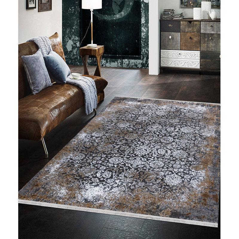 Tapis floral noir / vison Frederico, Tapis de couloir 2 pi 7 po x 9 pi 10 po