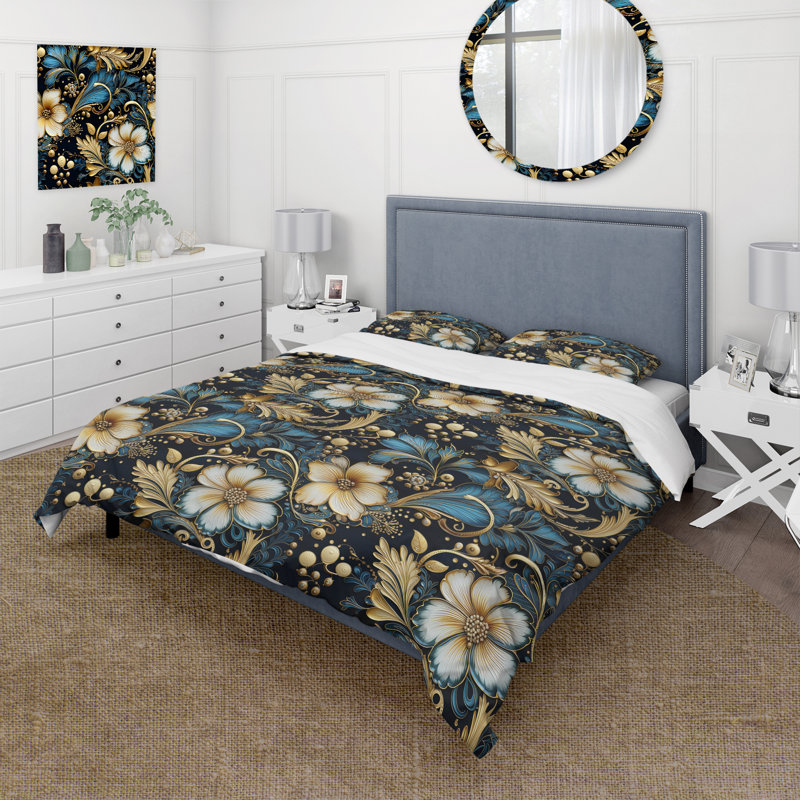 Gilded Splendor Paisley Pattern Paisley Duvet Cover, Queen Duvet Cover + 2 Standard Shams