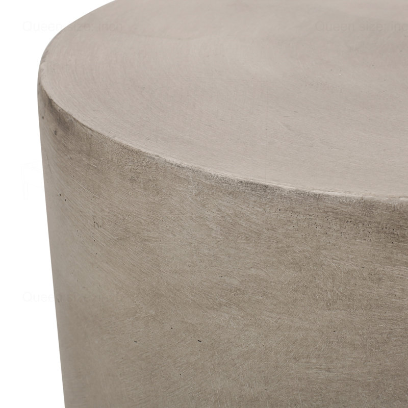 Table d'appoint d'extérieur en béton léger