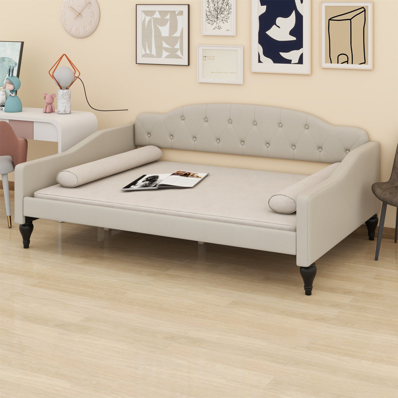 Tareyn Upholstered Daybed