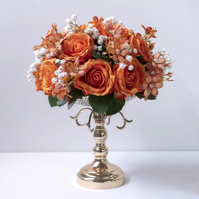 Décoration de fleurs artificielles simulées