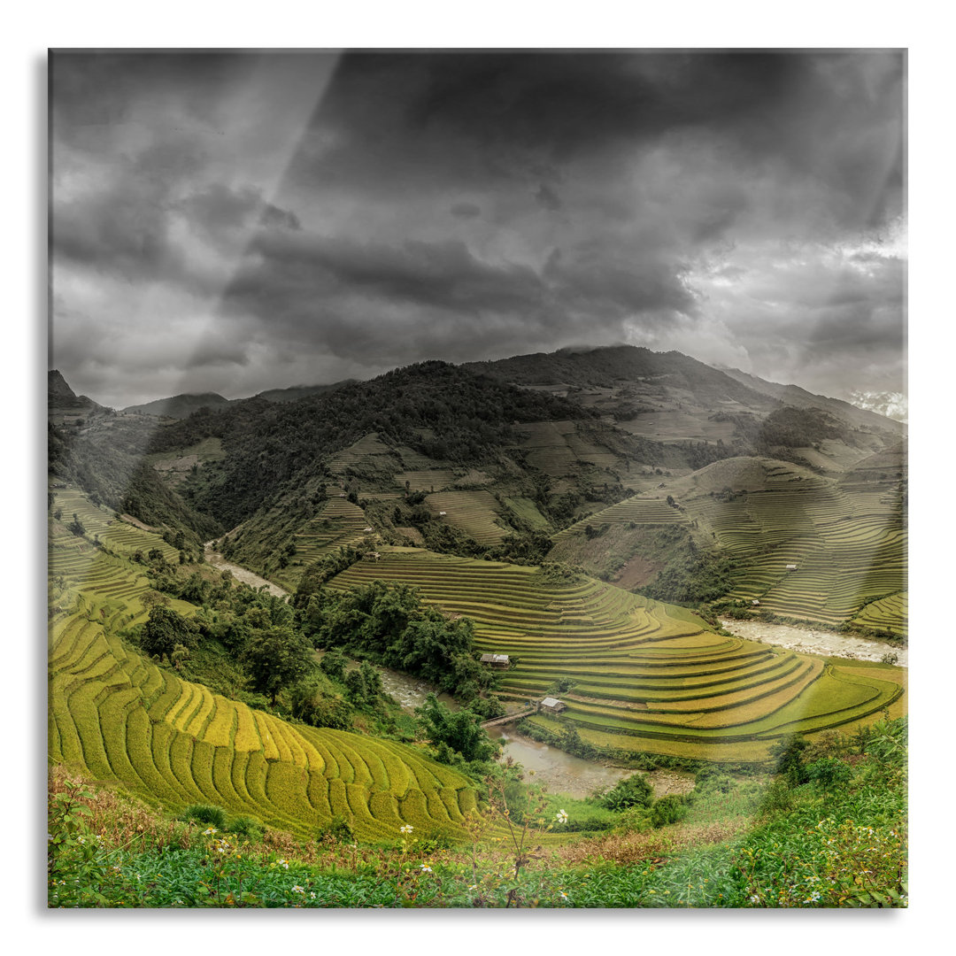 Glasbild Berg Farm in Asien