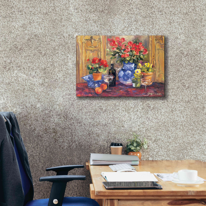 «Red Flowers» par Allayn Stevens - reproduction d'art sur toile tendue, H 18 po x l 26 po x P 0,75 po