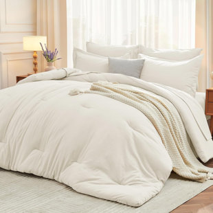 7 Pieces Comforter Set All Season Bed in a Bag
