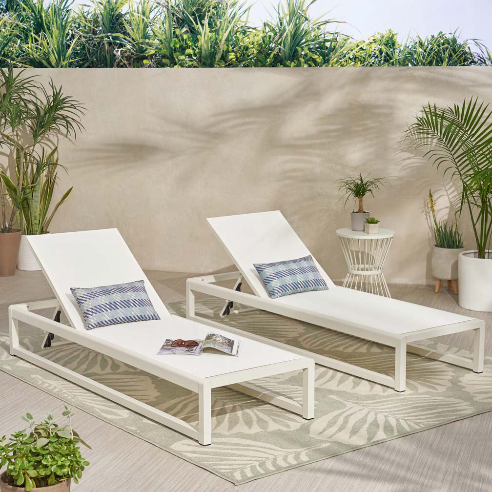 Cheshire 26" Patio Chaise Lounge Set, White/White