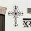 Croix murale en métal rustique noir mat 14 x 10 pouces