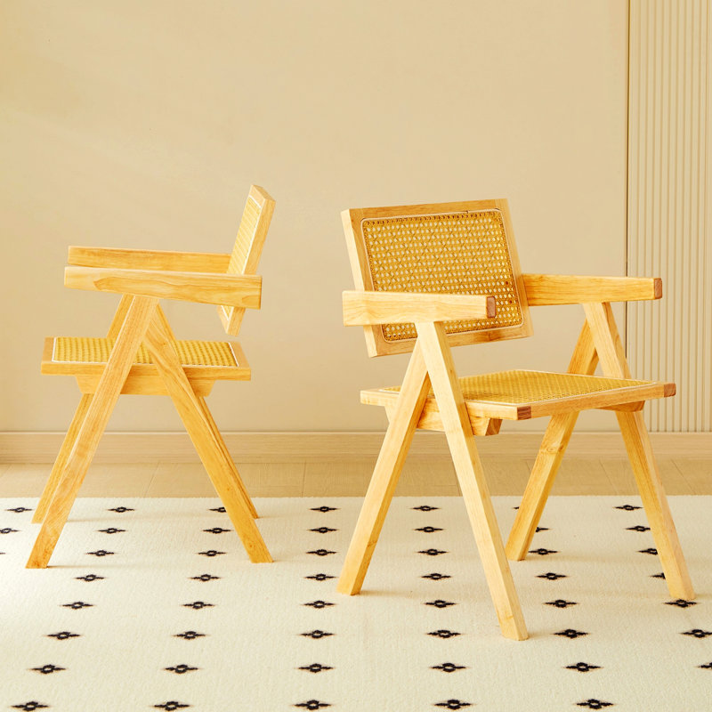 Deux fauteuils de salle à manger et chaises de salon, Naturel
