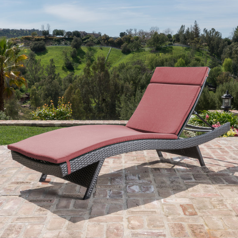 Ensemble de chaises longues inclinables 79,25 po avec coussin, Red, Brown, 2