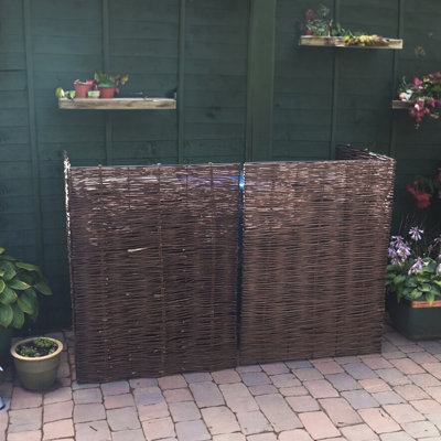 Willow Woven Trash Can Enclosure
