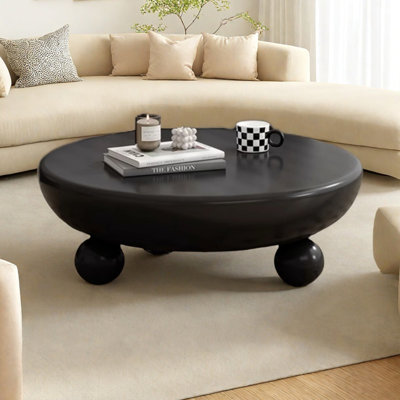 Table basse légère de style luxueux