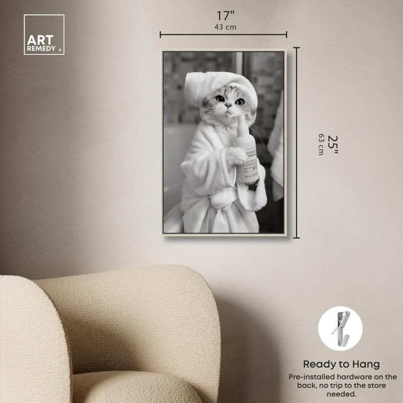 «Cat Bath Ready» par Art Remedy, H 25 po x l 17 po, Reproduction encadrée sans passe-partout, Argent argent