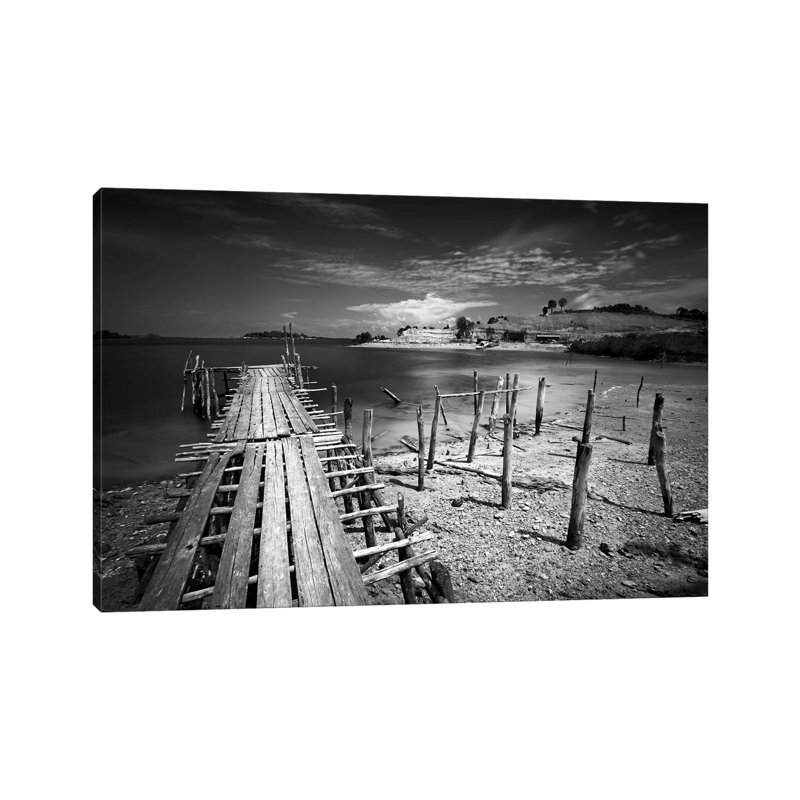 Reach by Michael De Guzman - Wrapped Canvas Print, 101.6 cm H x 66.04 cm W x 1.91 cm D