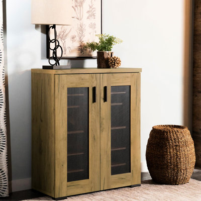 Armoire Golden Oak