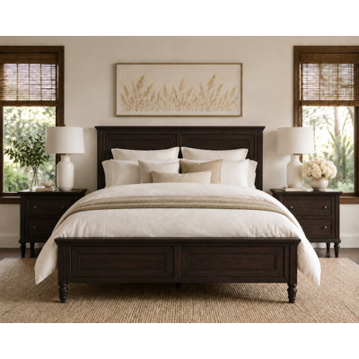 Avila Traditional Solid Wood Platform Bed