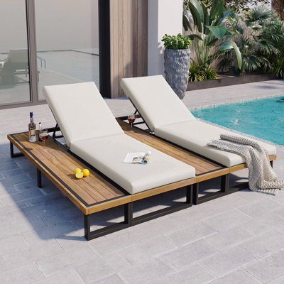 Outdoor Chaise Lounge Chair Set Of 2 With 5-Position Adjustable Backrest , Reclinings With Cushions, Patio Loungers With Wood Side Table, Sturdy Frame For Poolside, Garden, And Backyard, Beige