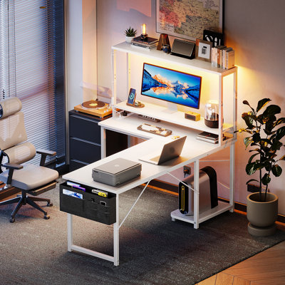 Bureau en forme de L sans boîte de réception avec lumières DEL et prises de courant