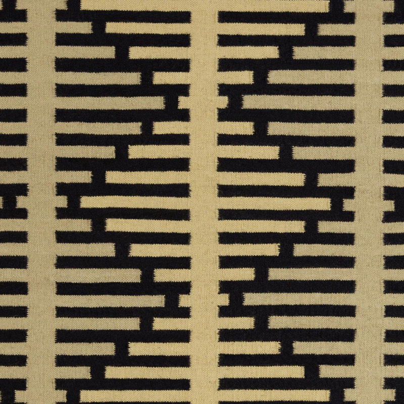 Tapis en laine et coton à motif zigzag réversible vert et noir tissé à la main Chevella, 5 pi x 7 pi