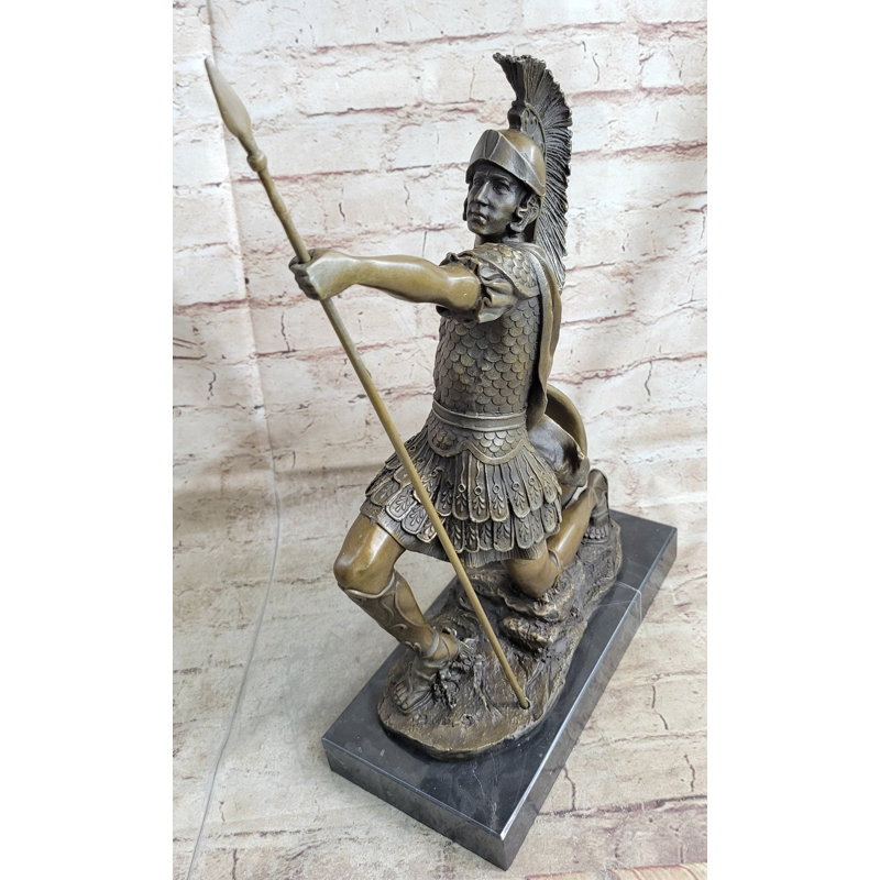 Figurines et sculptures