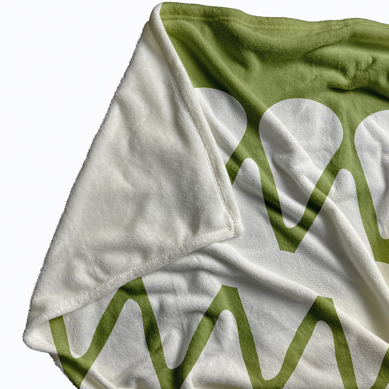 Upscale Getaway Fleece Throw Blanket, 60" W x 80" L, Green
