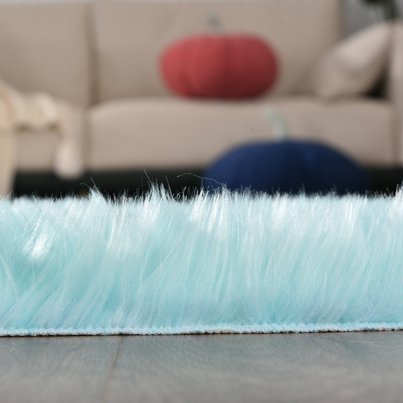 Chasty Faux Sheepskin Indoor Rug, Rectangle 2' x 3'