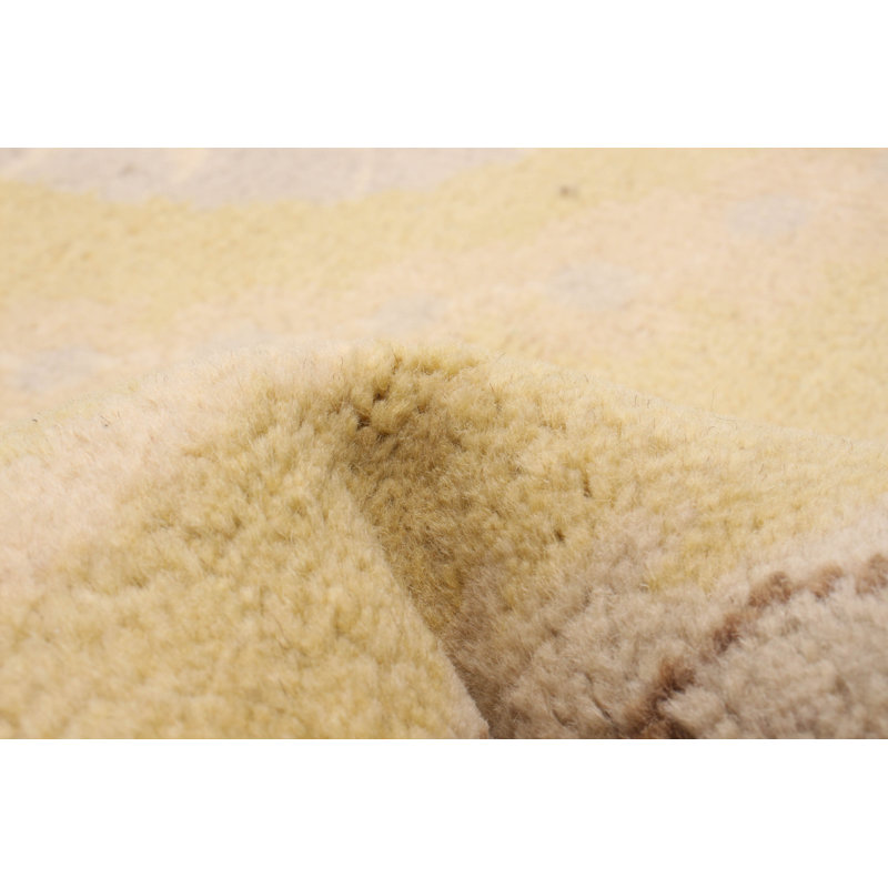 Tapis unique en laine or clair 5 pi x 7 pi 8 po Grogan