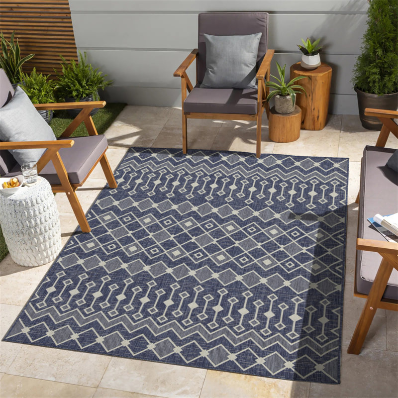 2 Ft. 7 In. X 7 Ft. 3 In. Indoor/Outdoor Area Rug, Rectangle 5'3" x 7'3"