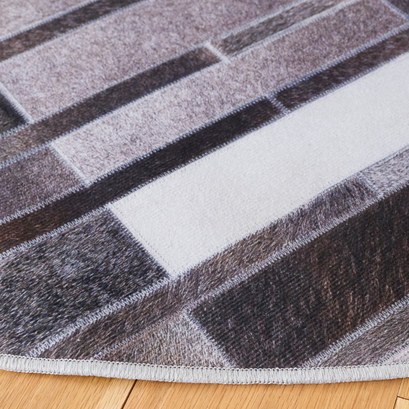Ashawna Performance Machine Washable Geometric Rug, Round 6'