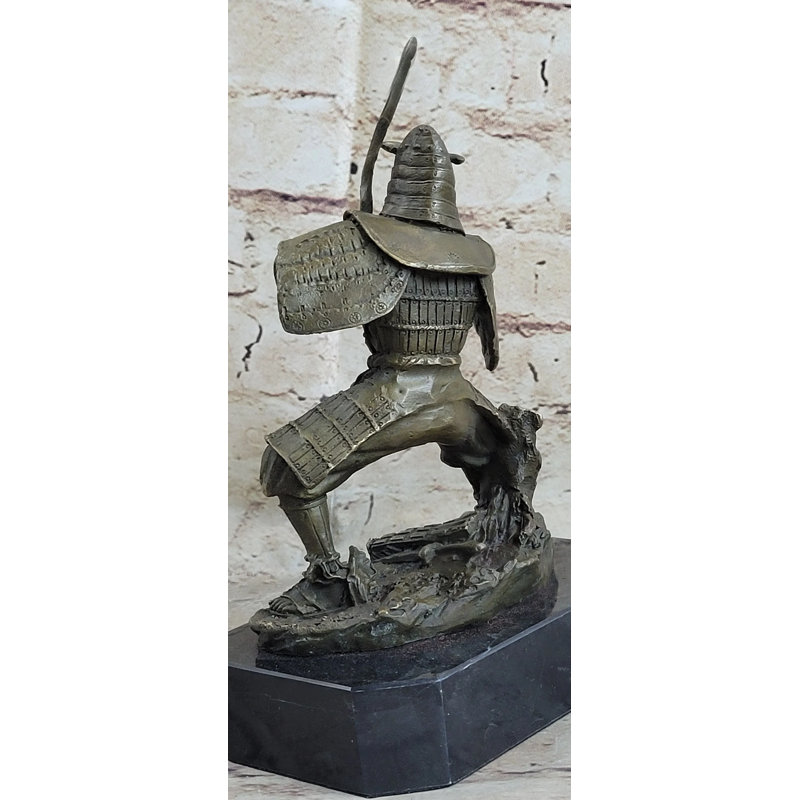 Sculpture uniforme Mazara Warrior European