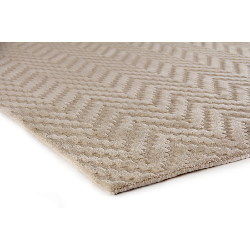 Demani Wool Chevron Area Rug in Linen, Rectangle 14' x 18'