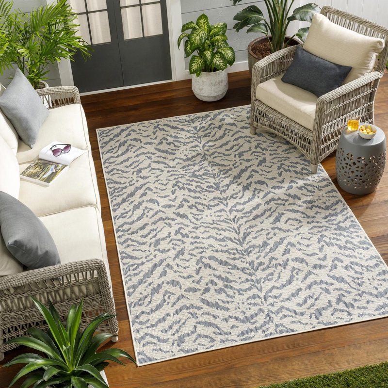 Baurzhan Abstract Indoor / Outdoor Rug, Rectangle 6'7" x 9'