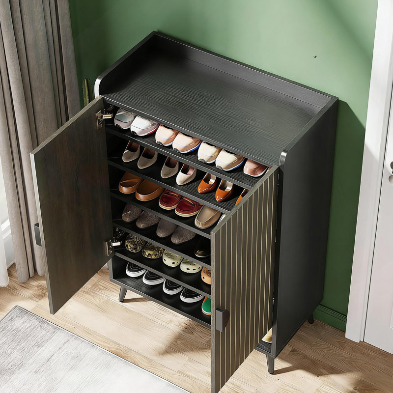 Armoire à chaussures réglable à 7 niveaux avec rangement dissimulé, fabrication en planche E0 durable pour le vestibule ou l'organisation polyvalente.
