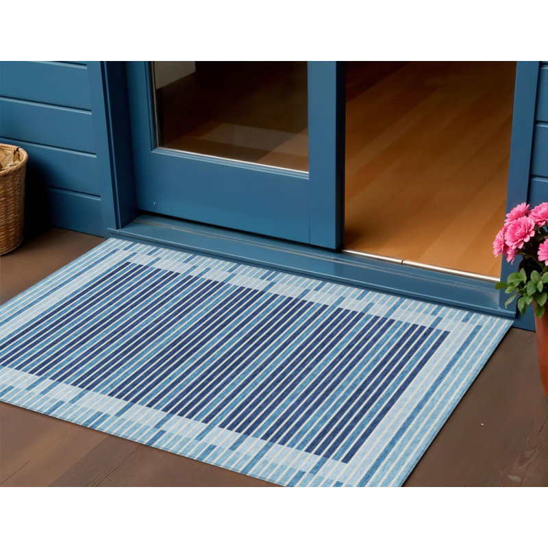 Tapis extérieur lavable rayé bleu ciel et bleu denim 3 pi x 5 pi