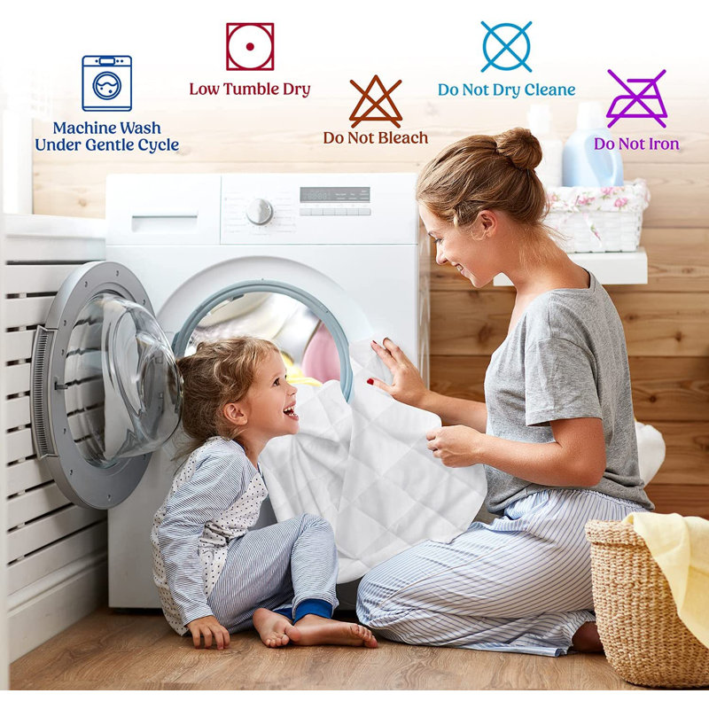 Surmatelas en duvet synthétique Carpenter, Complète