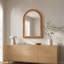 Miroir mural brun jaunâtre de 24 po x 36 po avec cadre en bois massif perlé, miroir rustique de décor de ferme pour entrée, salle de bain et salon