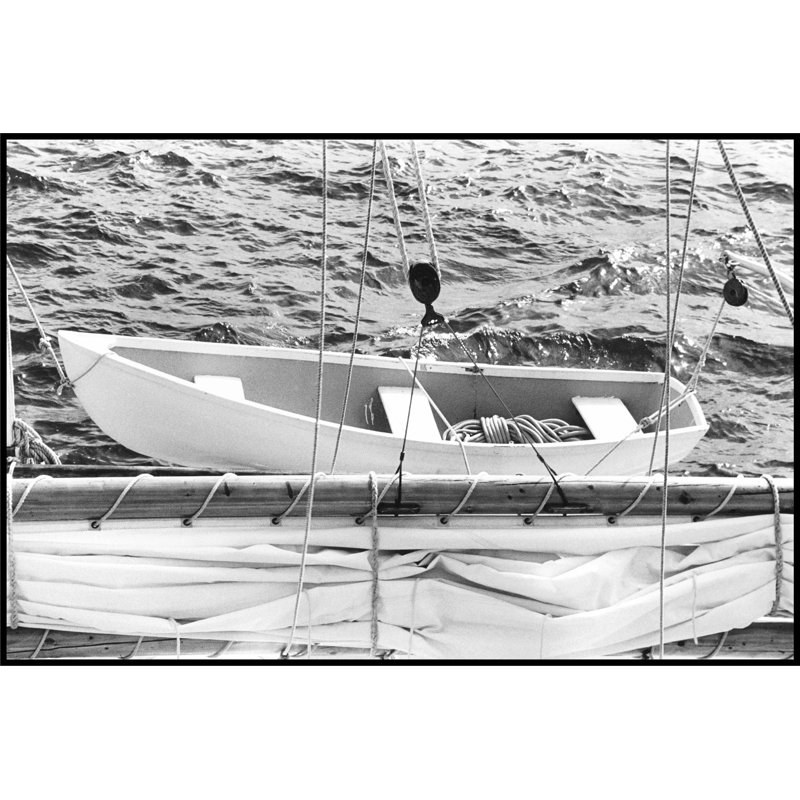 «Rigged and Ready III», photographie sur toile, H 32 po x l 48 po
