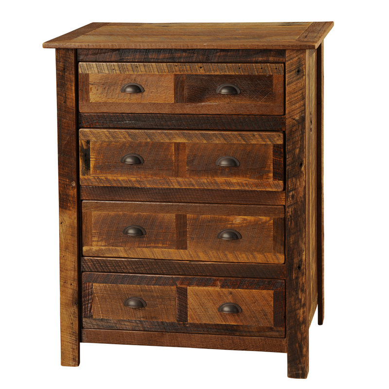 Commode à quatre tiroirs Fireside Lodge, Bois de grange