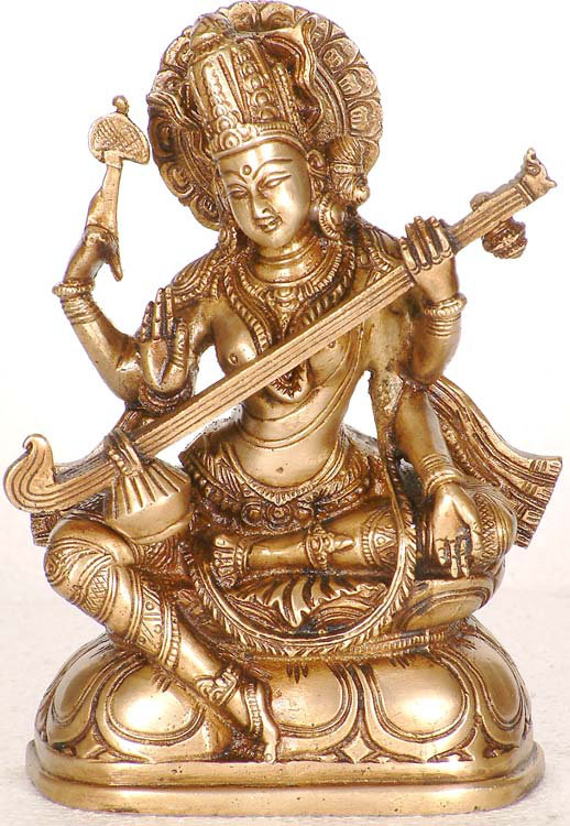 Figurine Saraswati