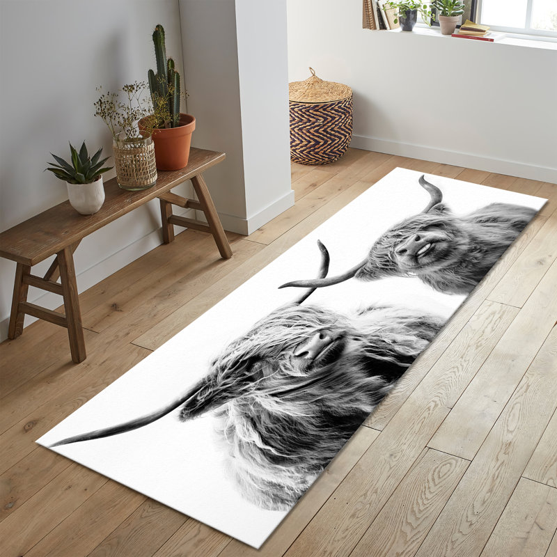 Stylish Non-Woven Soft Type Printed Rug with Intricate Geometric Design Ideal for Bedroom and Living Room Decor