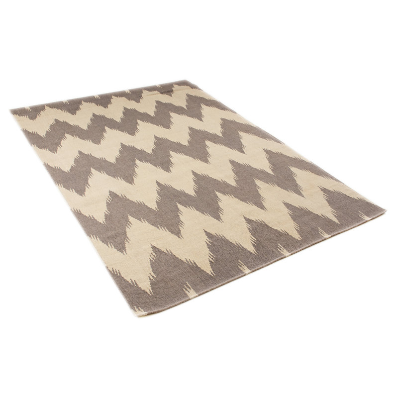 Trainor Chevron Hand Woven Area Rug, Rectangle 200 x 290cm