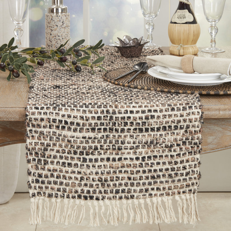Libi Dining Linens