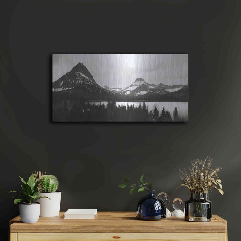 «Swiftcurant Lake» par Lori Deiter, H 12 po x l 24 po