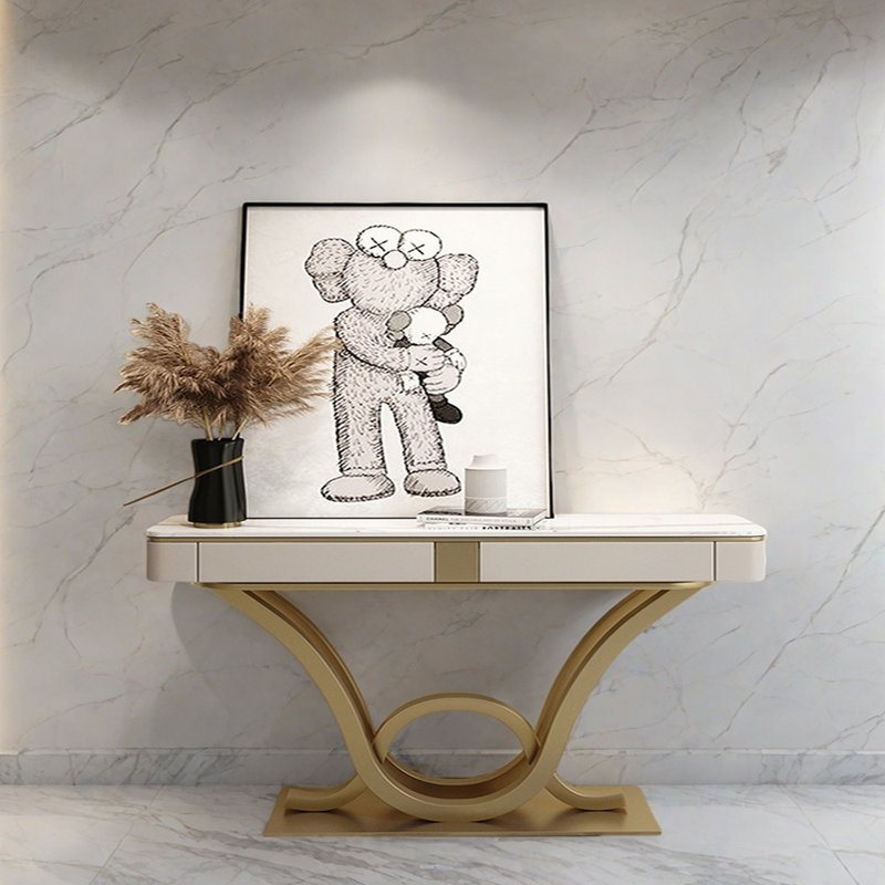 Console de luxe italienne, H 33,5 po x l 70,9 po x P 13,8 po, Doré