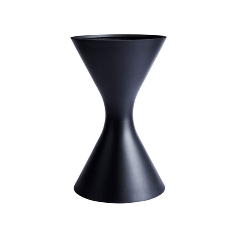 Hession Handmade Pot Planter, 24.5" H x 15" W x 15" D