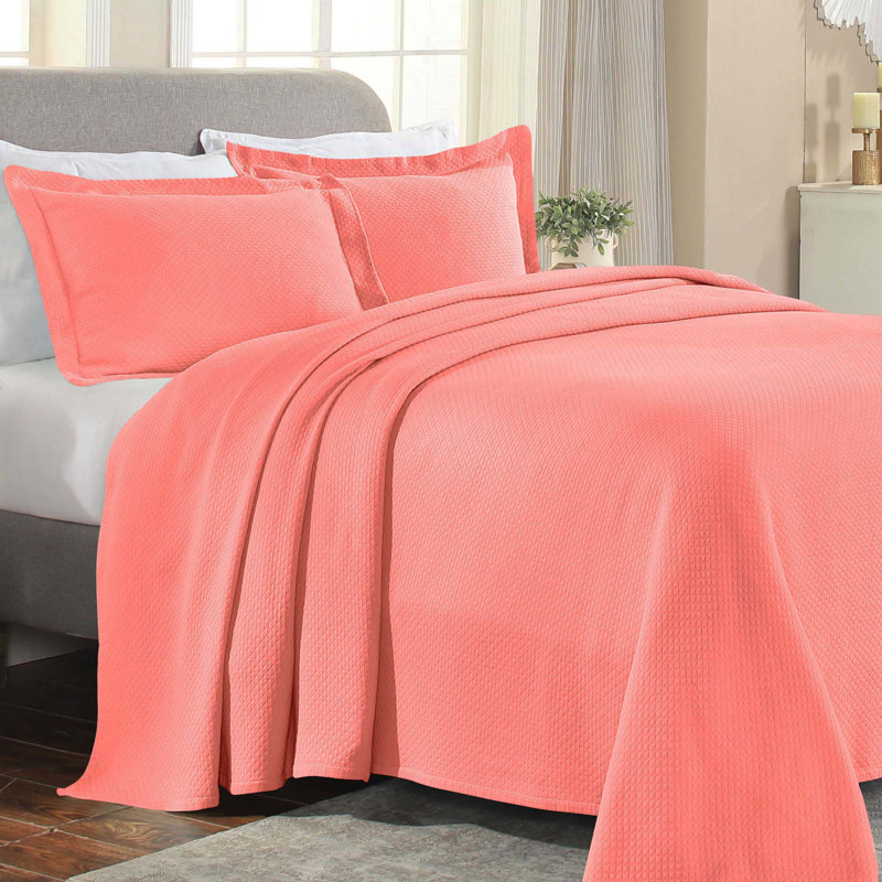 Superior Solitaire Waffled Matelassé Bedspread Set with Shams, Queen Bedspread + 2 Shams, Coral
