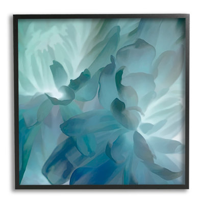 «Blue Flower Petal Abstraction Cool Tone Florals» par Floater Frame, impression