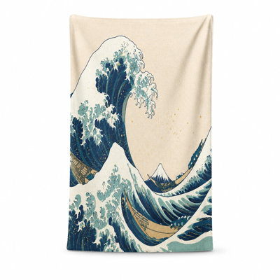 1Pcs The Great Wave off Kanagawa beach towel, featuring a classic Japanese woodblock print with majestic waves and boats, Mt. Fuji in background. Large, absorbent microfiber for, pool, travel, artistic design, unisex.