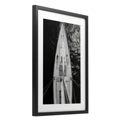 Voilier de rêve vue aérienne, reproduction encadrée sous verre, design par LSR Design Studio
