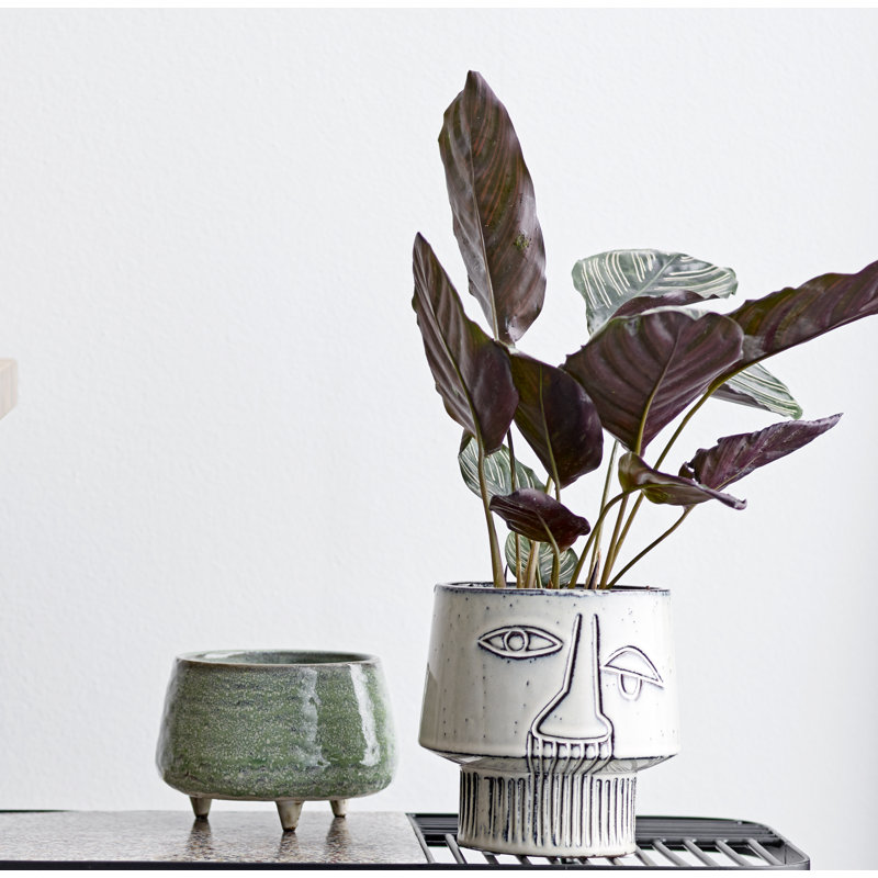 Gurnaaz Stoneware Table Vase