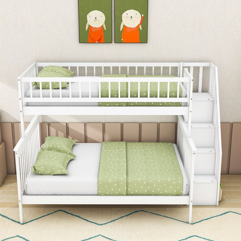 Lit superposé simple au-dessus d'un lit double en bois avec tablettes latérales et escalier, Blanc